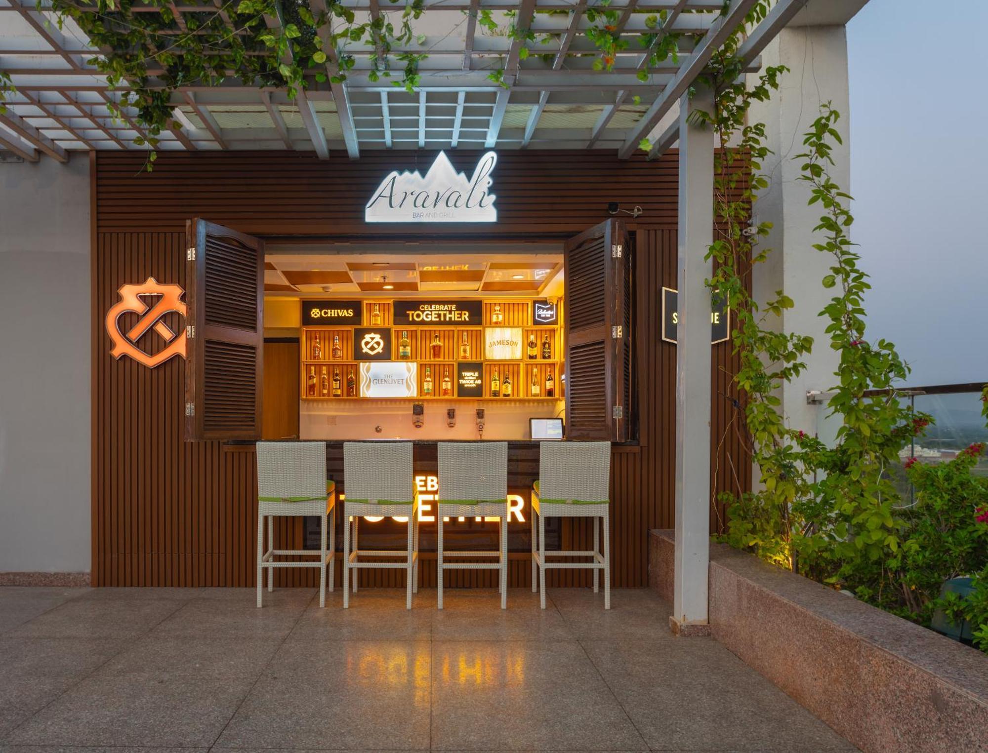 Doubletree By Hilton Jaipur Amer Exteriér fotografie